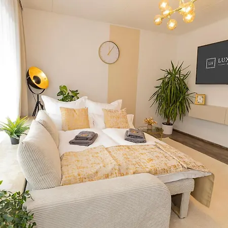 Luxx Home Mm, Airport- Fuer 7 Personen-Parken-Kueche Trunkelsberg Exterior foto