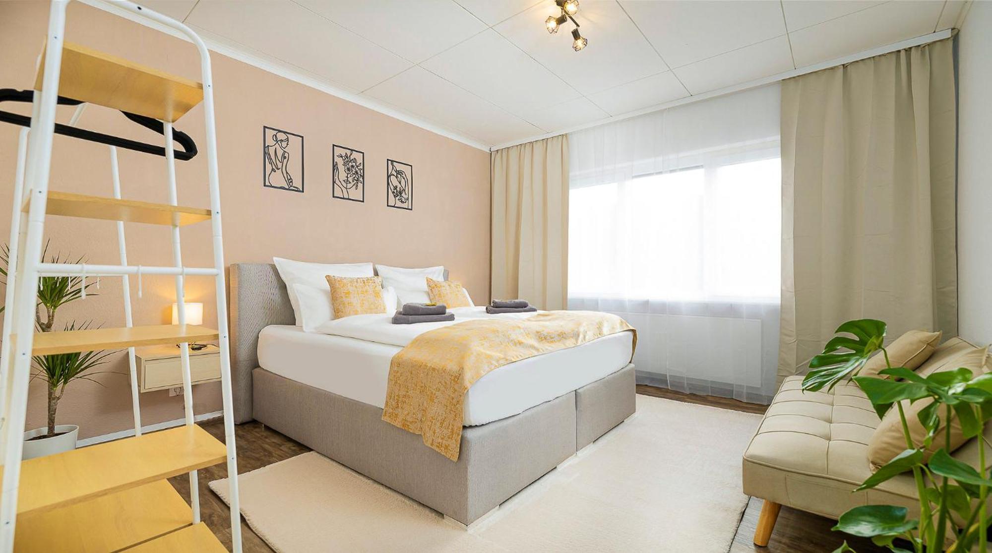 Apartment Luxx Mm, Airport- Fuer 7 Personen-parken-kueche Trunkelsberg