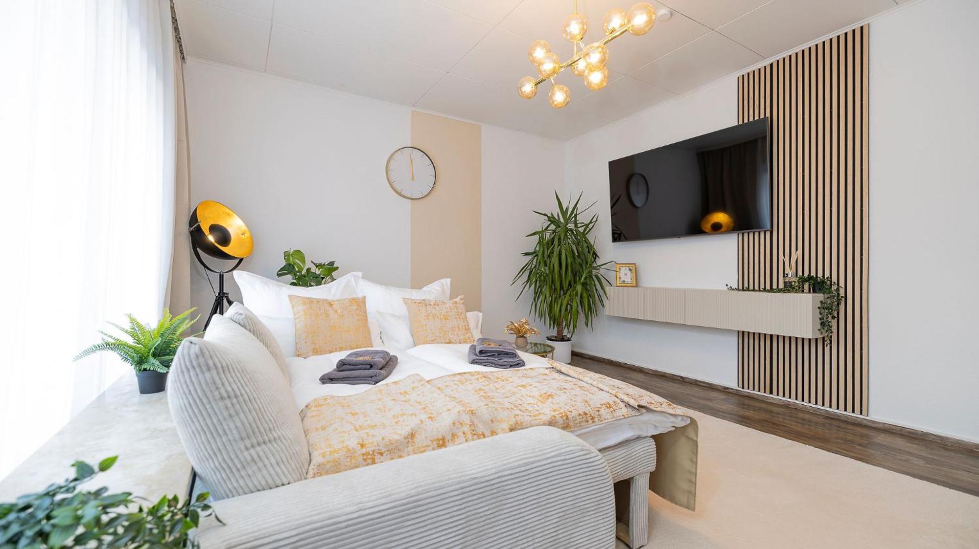 Luxx Mm, Airport- Fuer 7 Personen-parken-kueche Apartment *