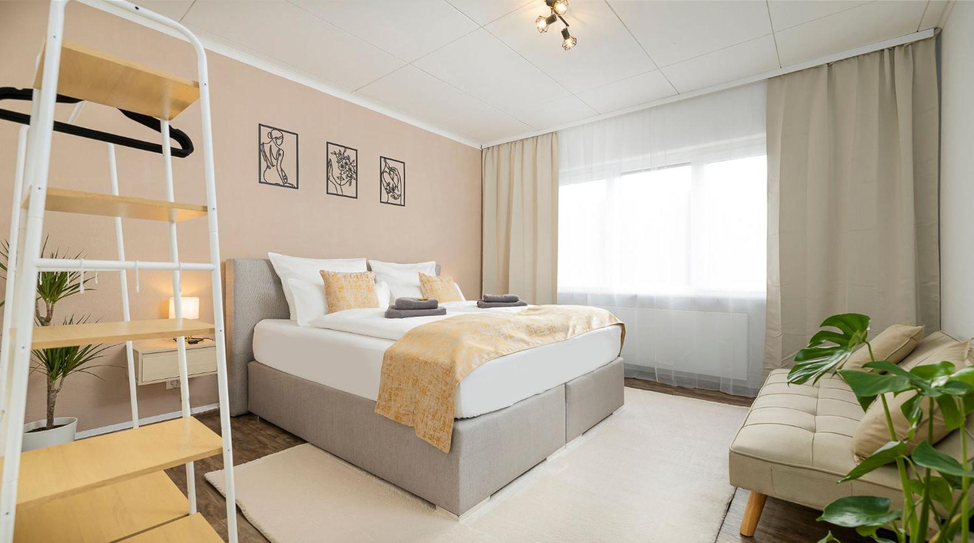Luxx Mm, Airport- Fuer 7 Personen-parken-kueche Apartment